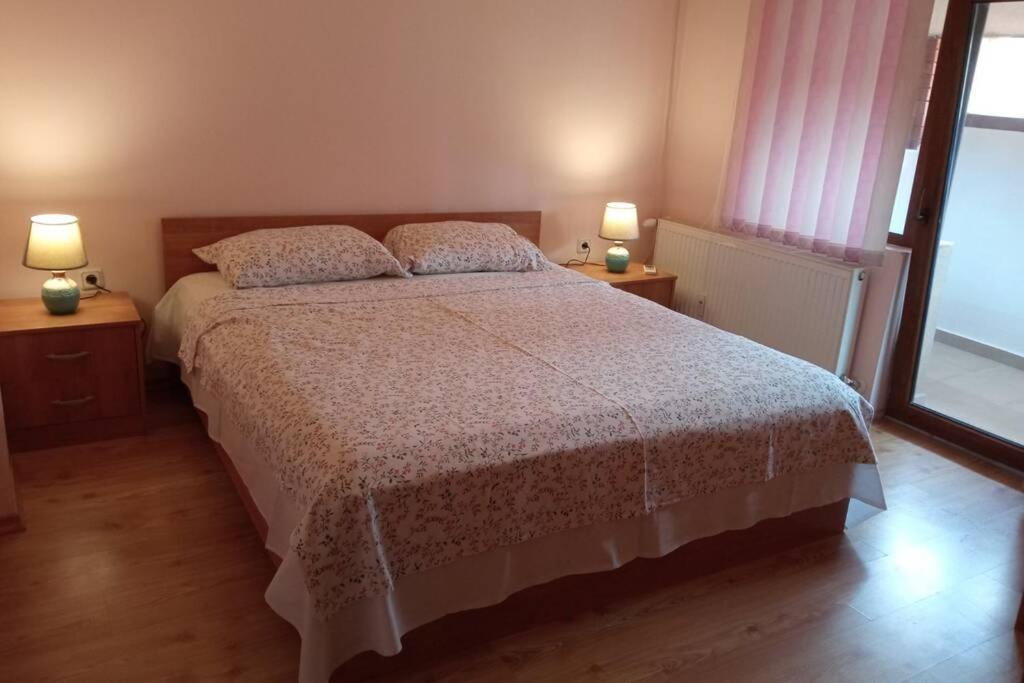 Cozy Marino And Margarita Apartment Veliko Tărnovo Exterior foto